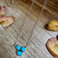 3-Stone Small Cluster Necklace – Kingman Turquoise – 17.5"