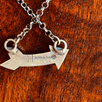 H Jahe Arrow Necklace