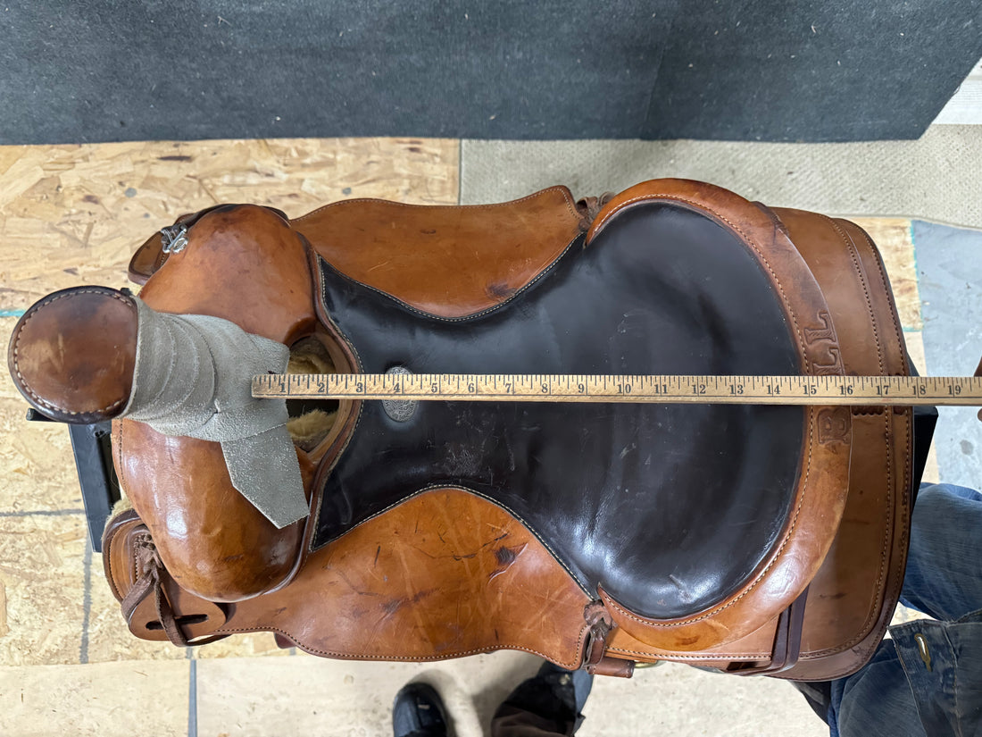 Dave Buckner Roping Saddle
