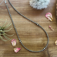 22 inch Sterling Silver Pearls graduated necklace
