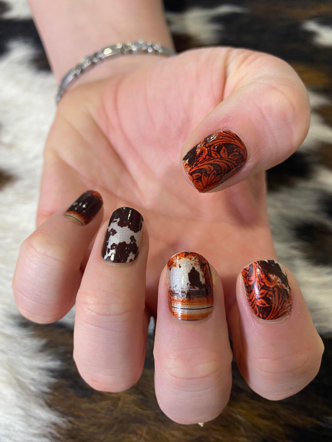Sundance Nails