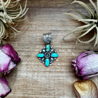 Flower Pendant with Sunderland Gold – Sterling Silver – Native Made by Charles Johnson