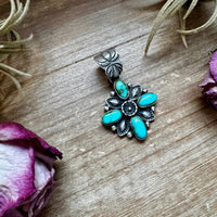 Flower Pendant with Sunderland Gold – Sterling Silver – Native Made by Charles Johnson