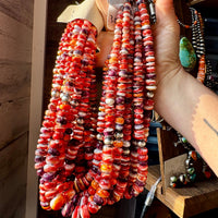 BE BOLD - 22-Inch Spiny Oyster & Wampum Statement Necklace with Sterling Silver Pearls