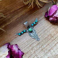 Longhorn Pendant with Gold Accent – Sterling Silver – Native Made by Leroy James