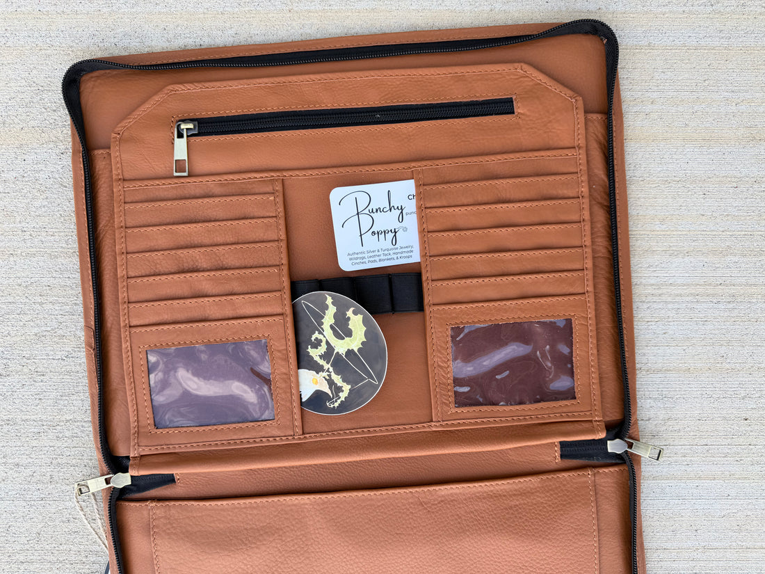 Cuttinup Gear Portfolio Grey Hills