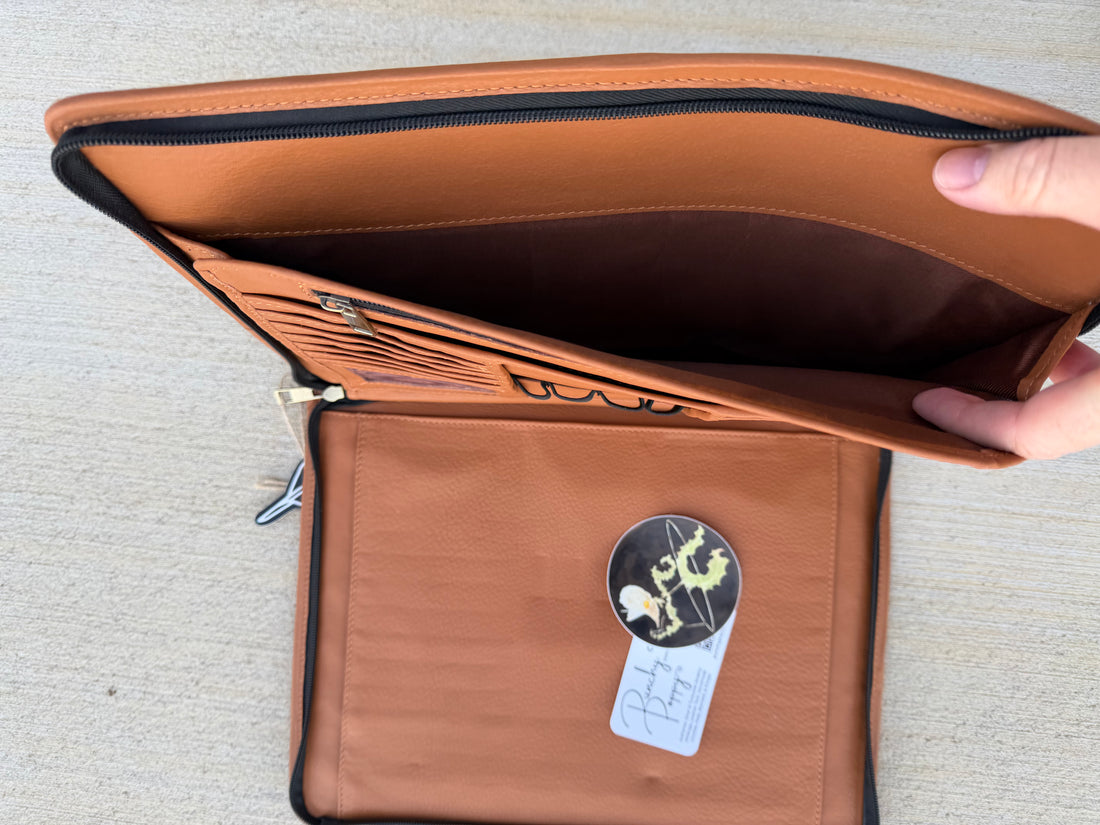 Cuttinup Gear Portfolio Grey Hills