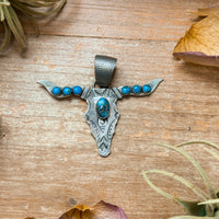 Sterling Silver Longhorn Pendant with Kingman Turquoise – Native Made by Leroy James (Navajo Artist)
