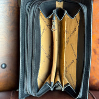 Executive Puncher Clutch Organizer