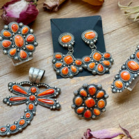 Sterling Silver Orange Spiny Oyster Cluster Ring – Size 9 – Artist Shay Pfeiffer